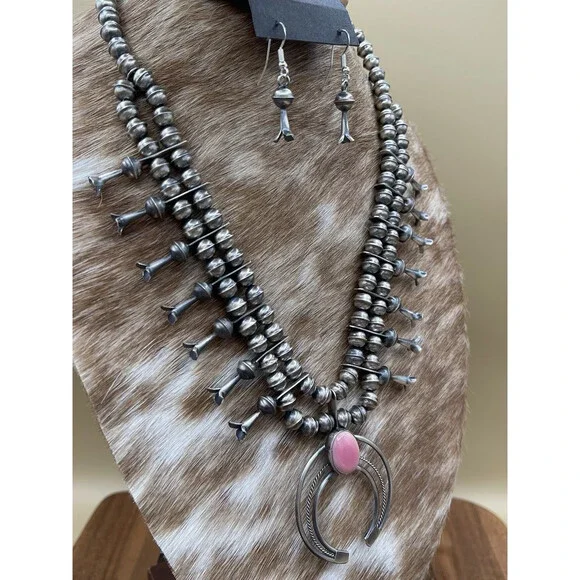 Native American Navajo Handmade Sterling Silver Pink Conch Squash Blossom 18” - Picture 3 of 8